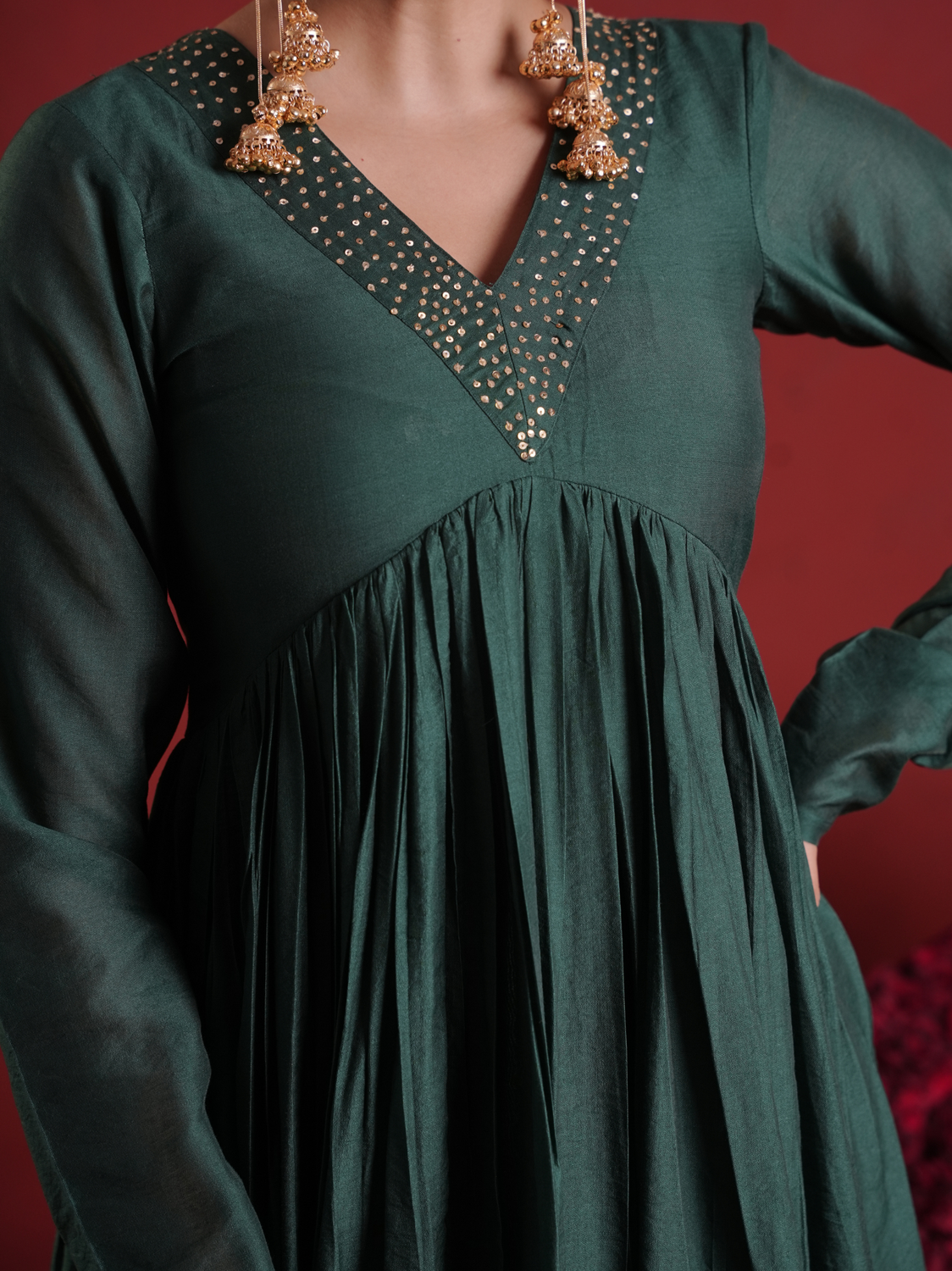 Emerald Green Sequin Embellished Chanderi Kurta Set with Dupatta