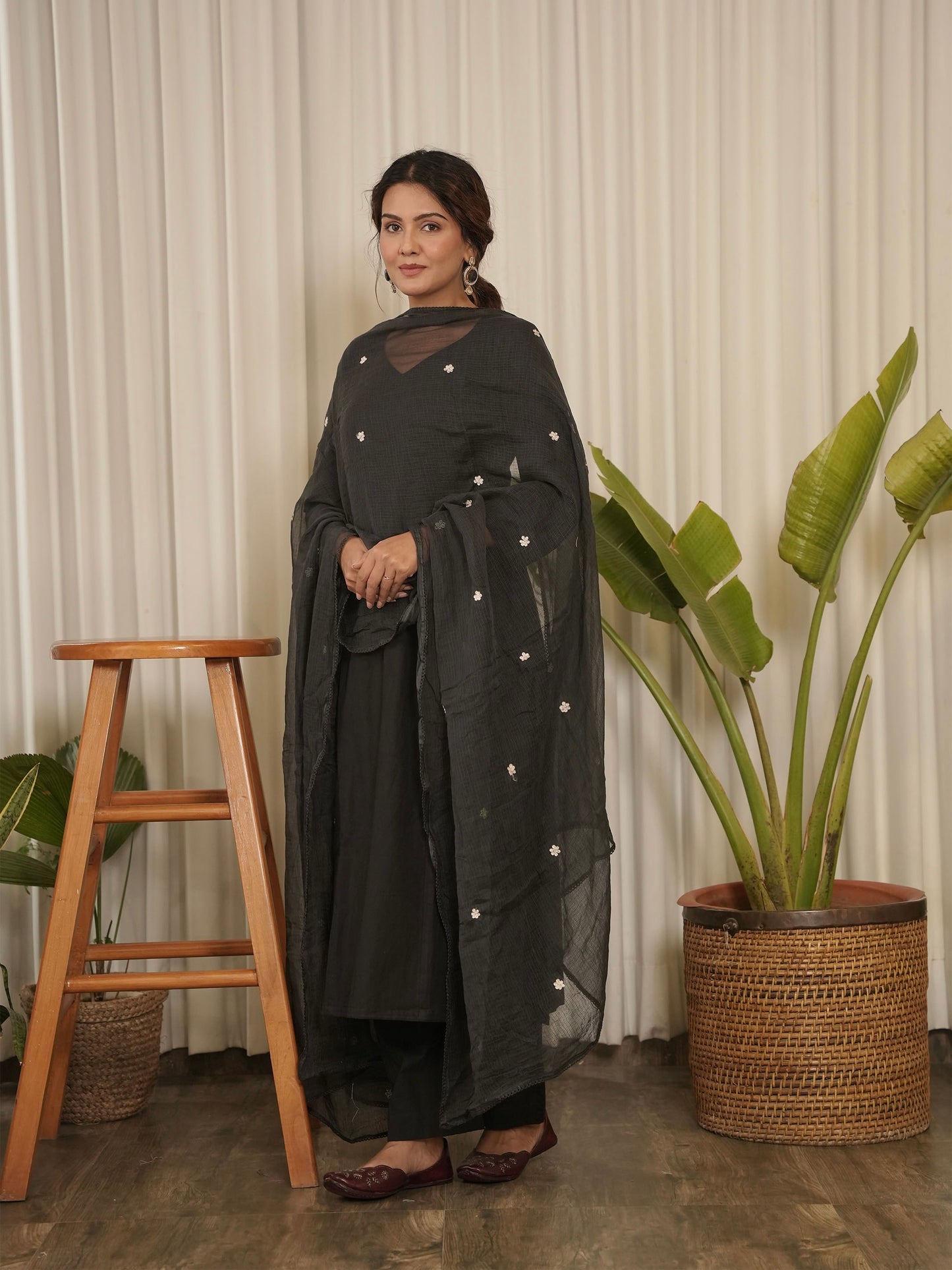 Fana Suit Set