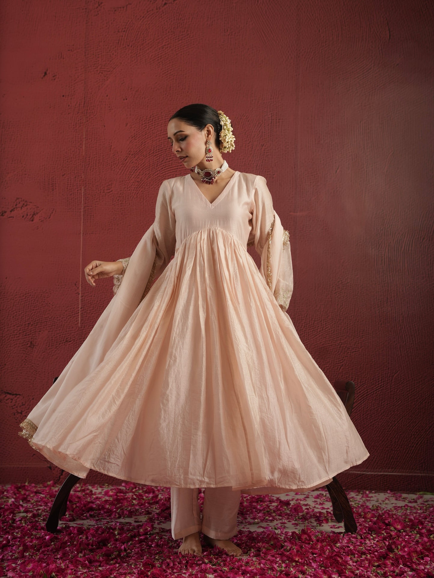 CHAAND DUST PEACH CHANDERI AARIWORK SUIT SET