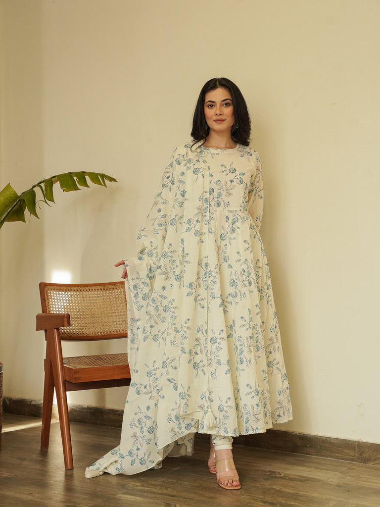 Adaa Anarkali Set
