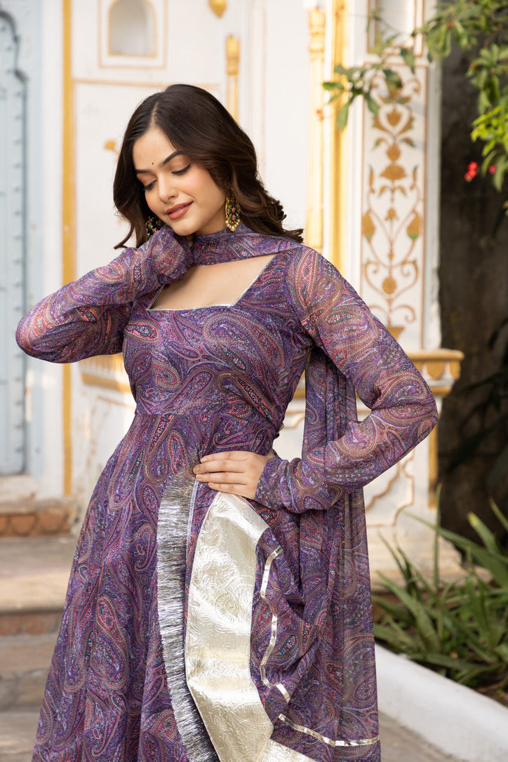Pehno'Sa Bhanwari Suit Set