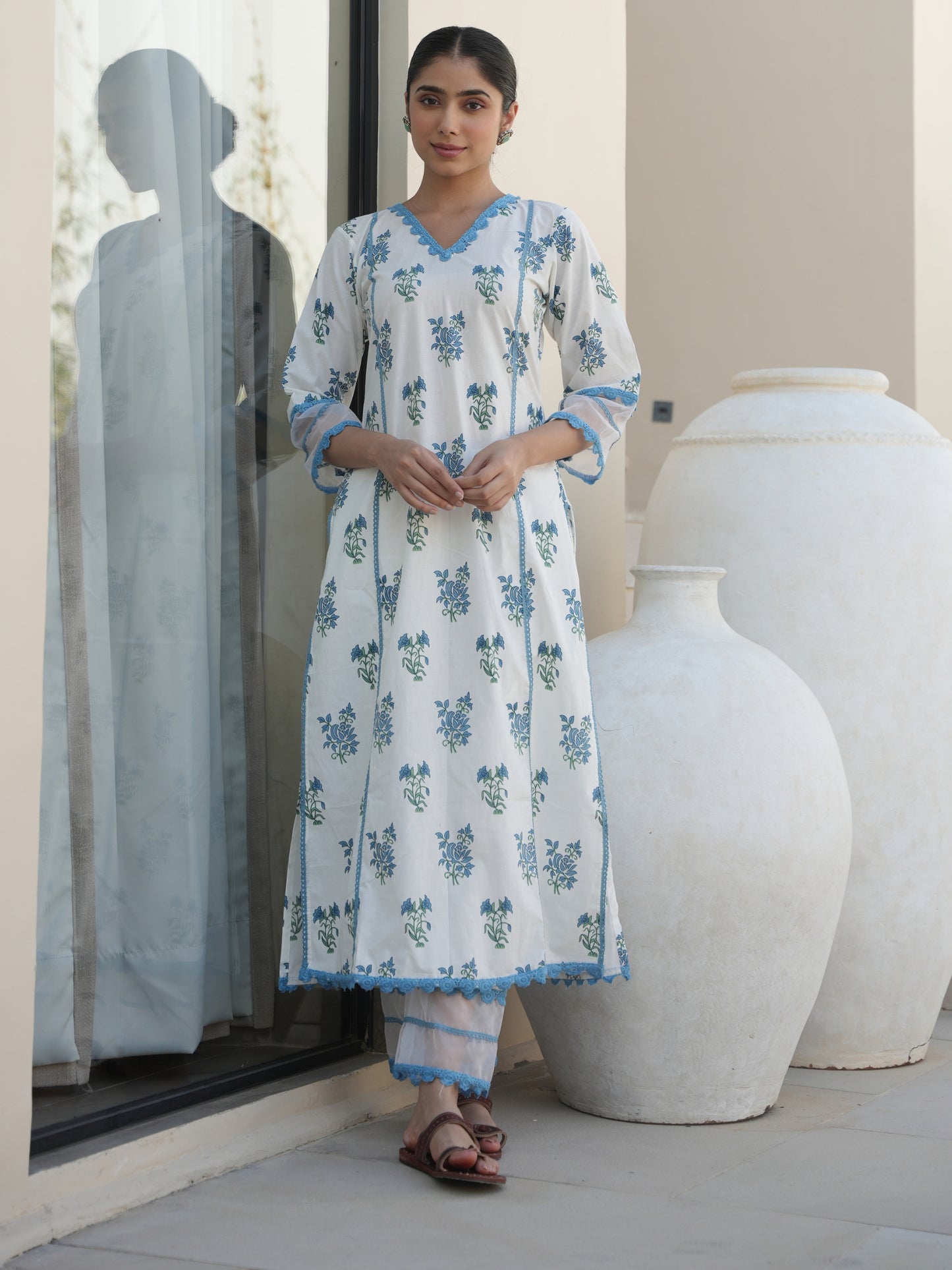 MAGNOLIA WHITE COTTON BLOCK PRINT SUIT SET