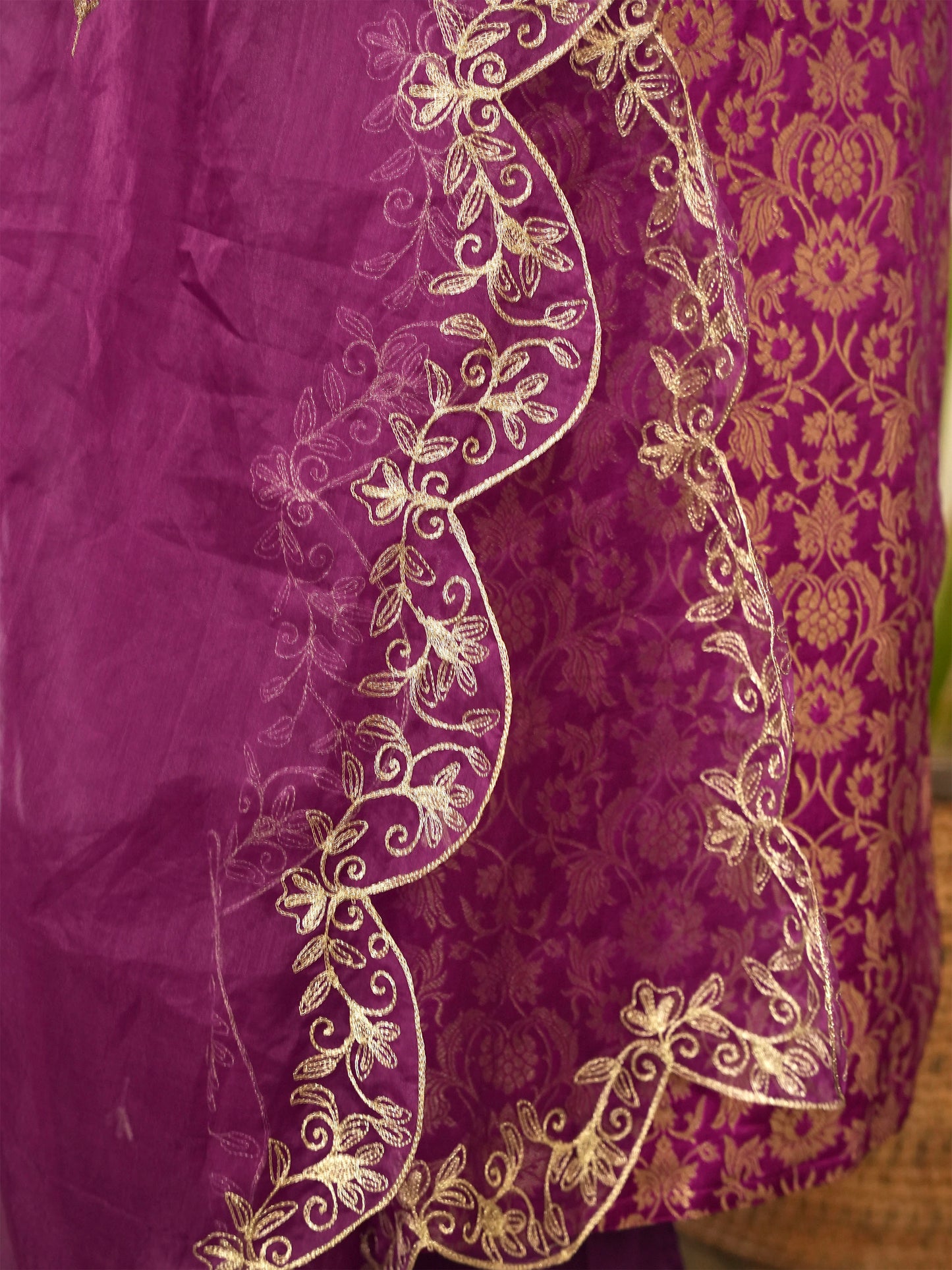 Neeta Banarasi Set