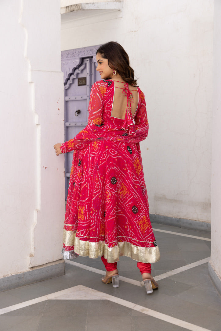 Pehno'Sa Sundari Suit Set