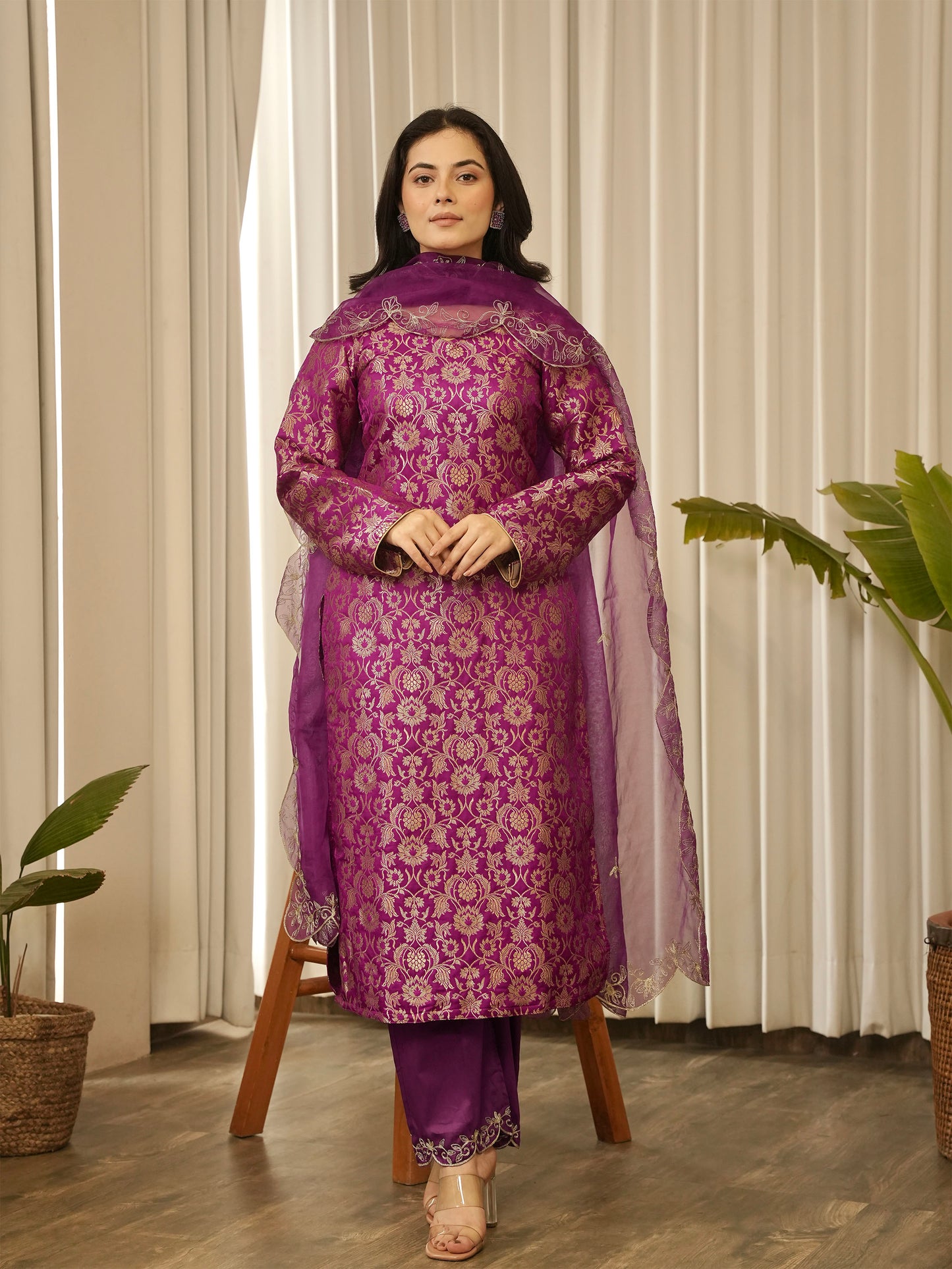 Neeta Banarasi Set