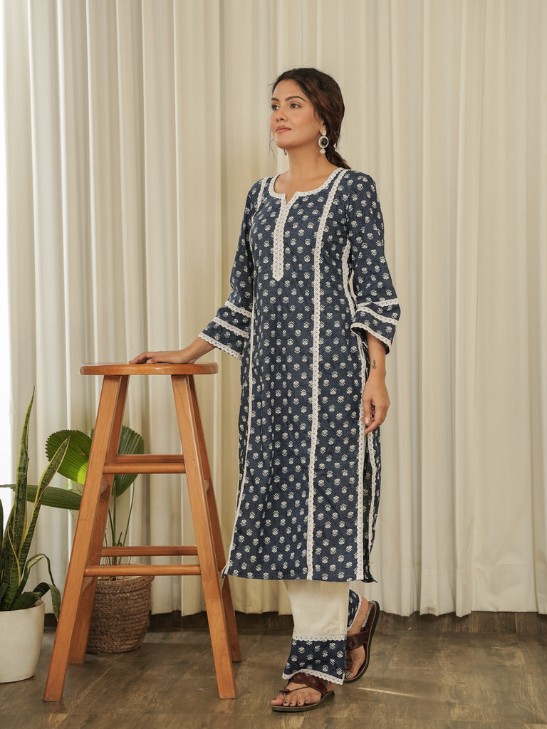 Dipti Suit Set