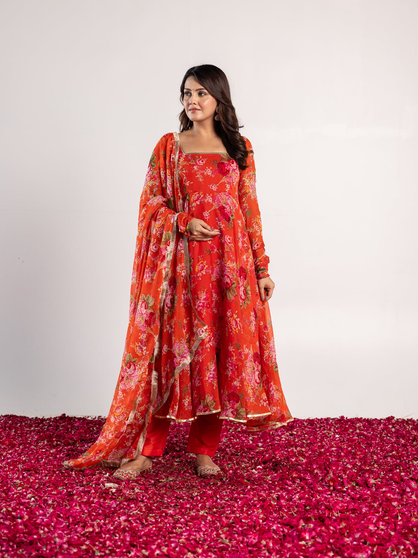 Supriya Suit Set