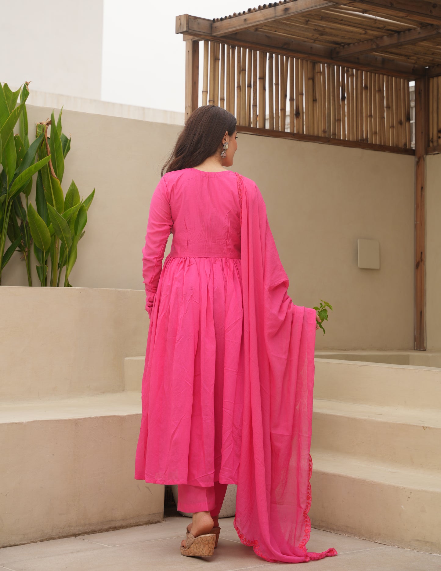 Pink Chanderi Aari Embriodered Suit Set