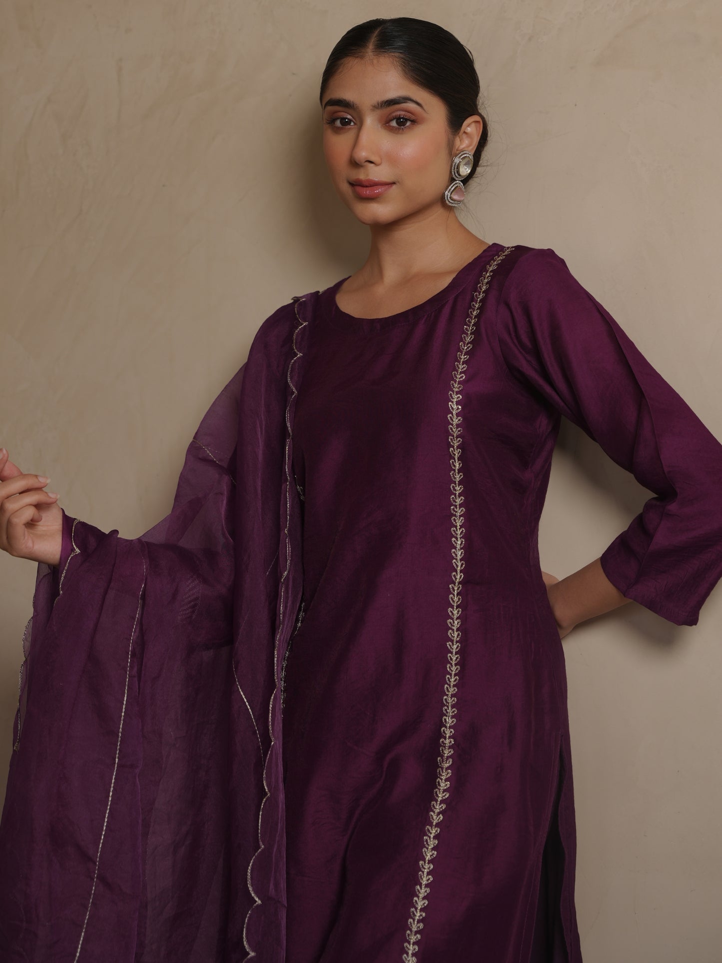 VIOLET CHANDERI AARI WORK SUIT SET