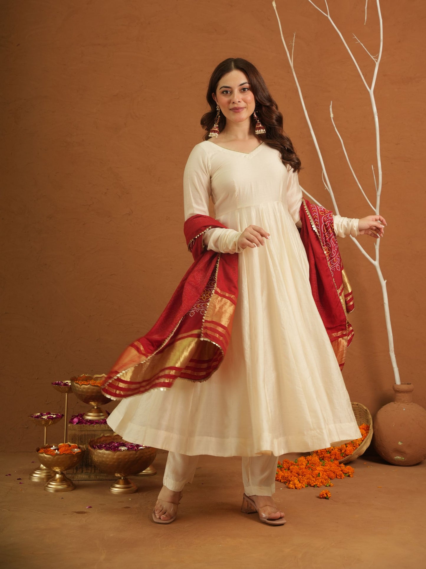 Roohi Off White Chanderi Set With Bandhej Dupatta