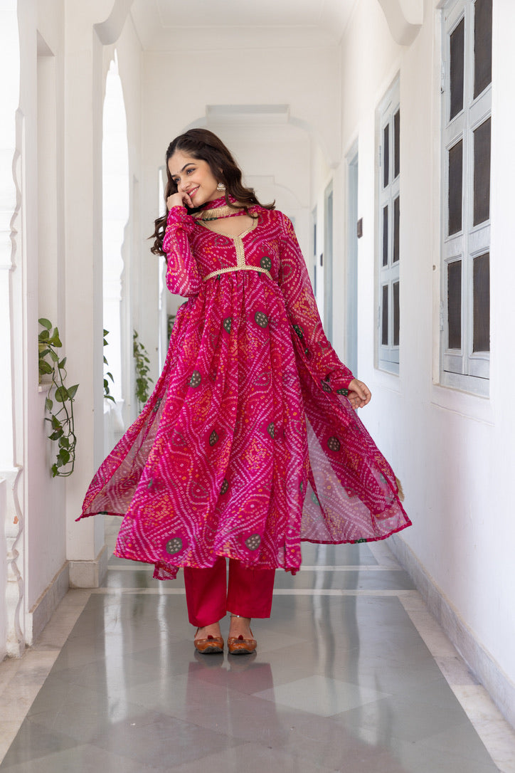 Pehno'Sa Ishwari Suit Set