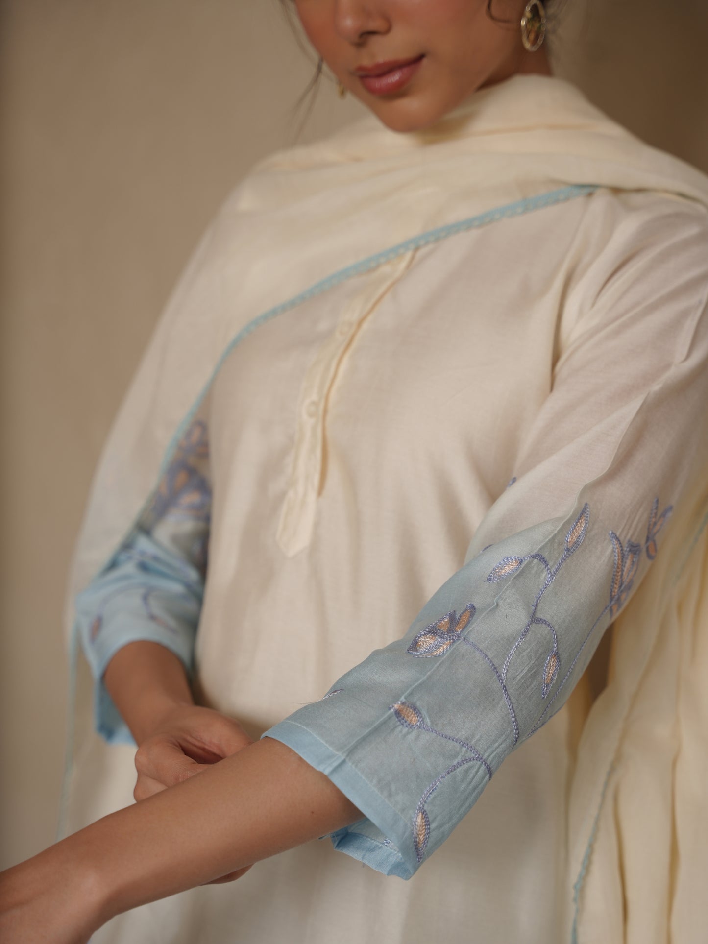 LIZZIE BLUE SHADED CHANDERI EMBROIDERY SUIT SET