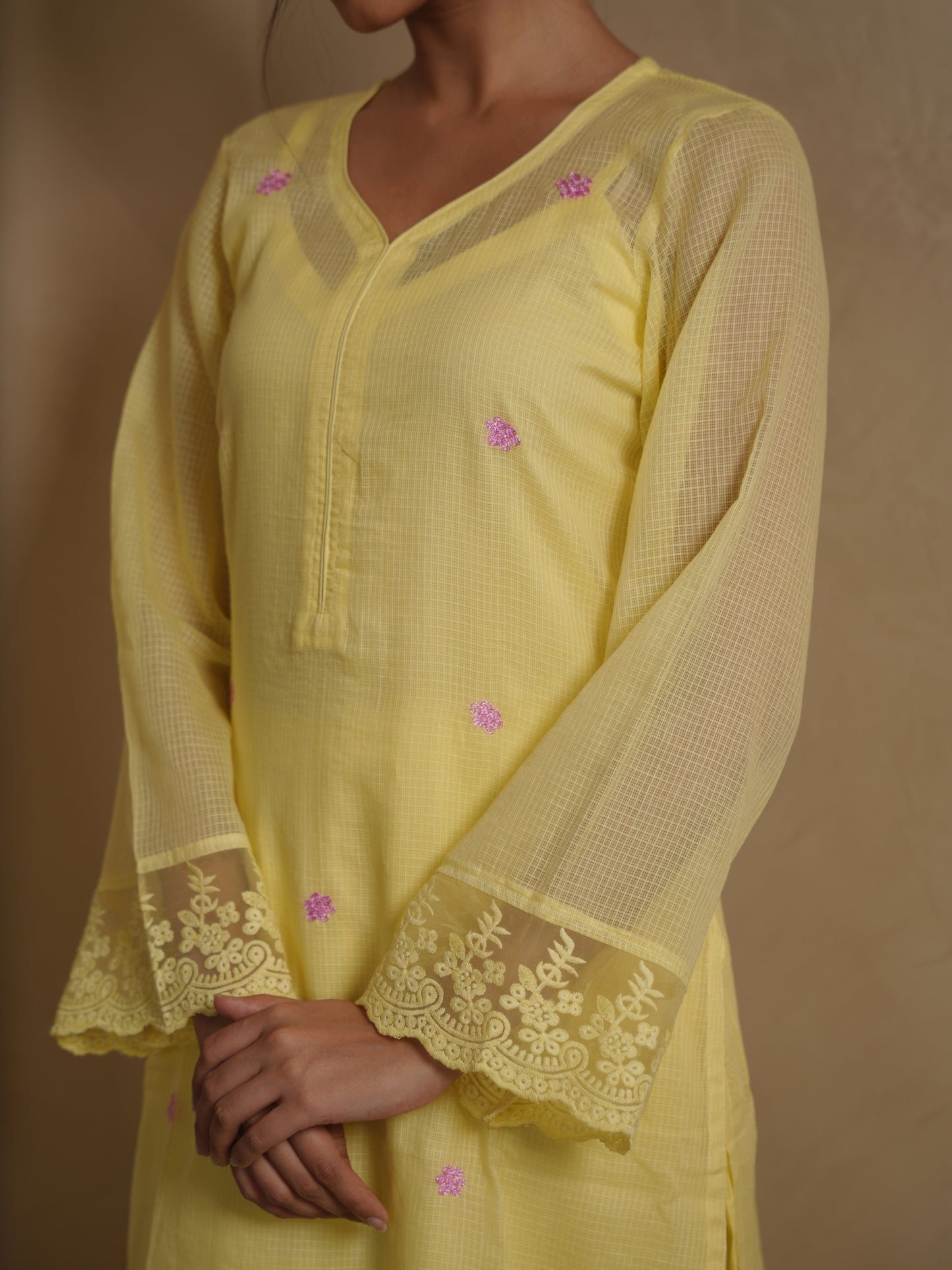 POPPY YELLOW DORIYA FLORAL EMBROIDERY SUIT SET