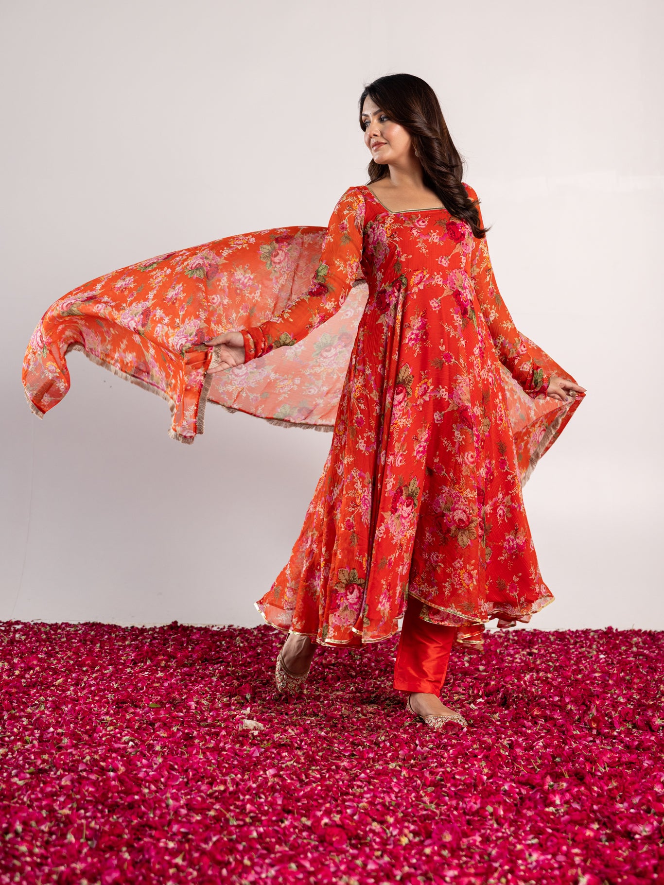 Supriya Suit Set