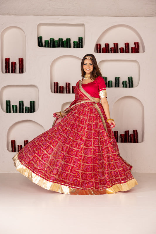 Pehno'Sa Paarobai Lehenga Set