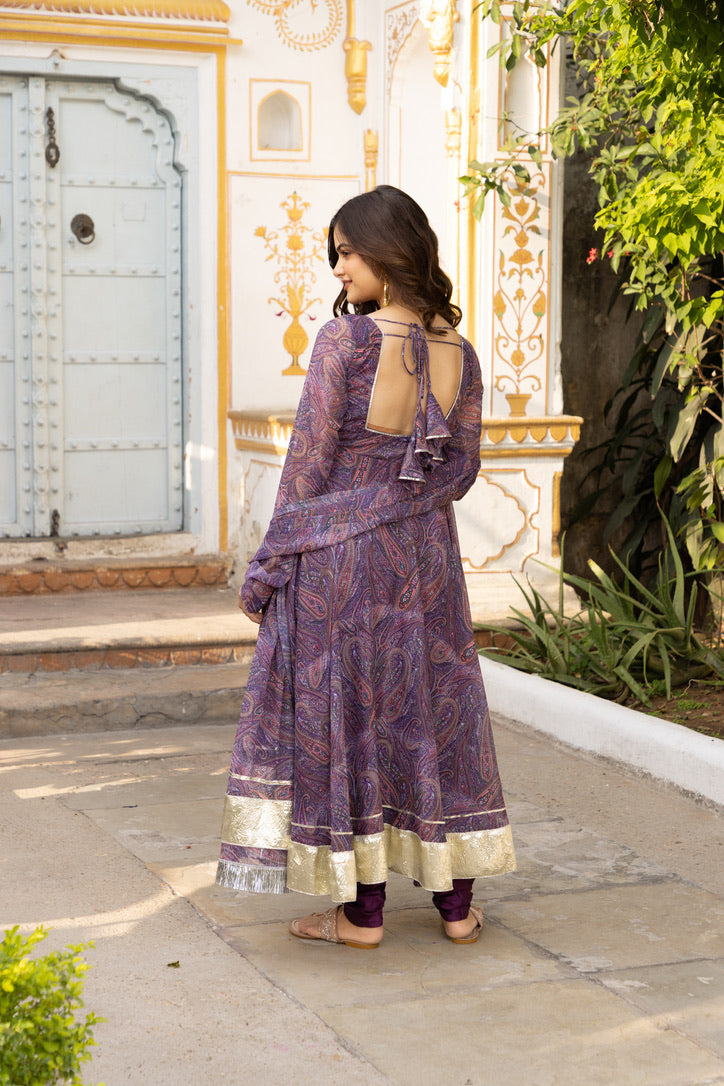 Pehno'Sa Bhanwari Suit Set