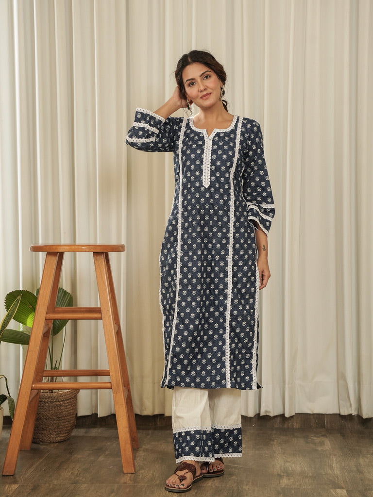 Dipti Suit Set