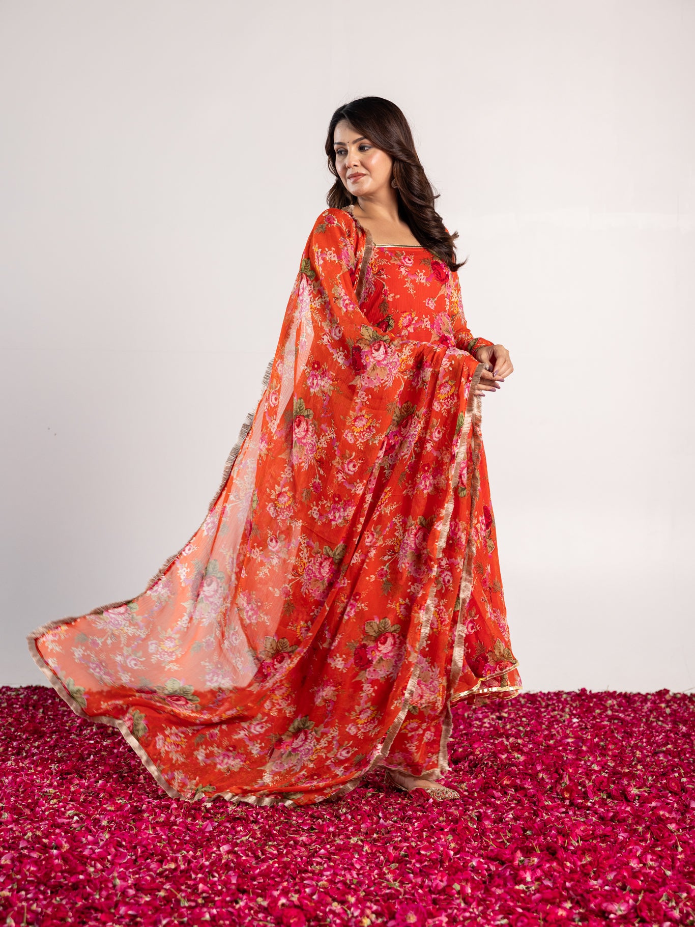 Supriya Suit Set