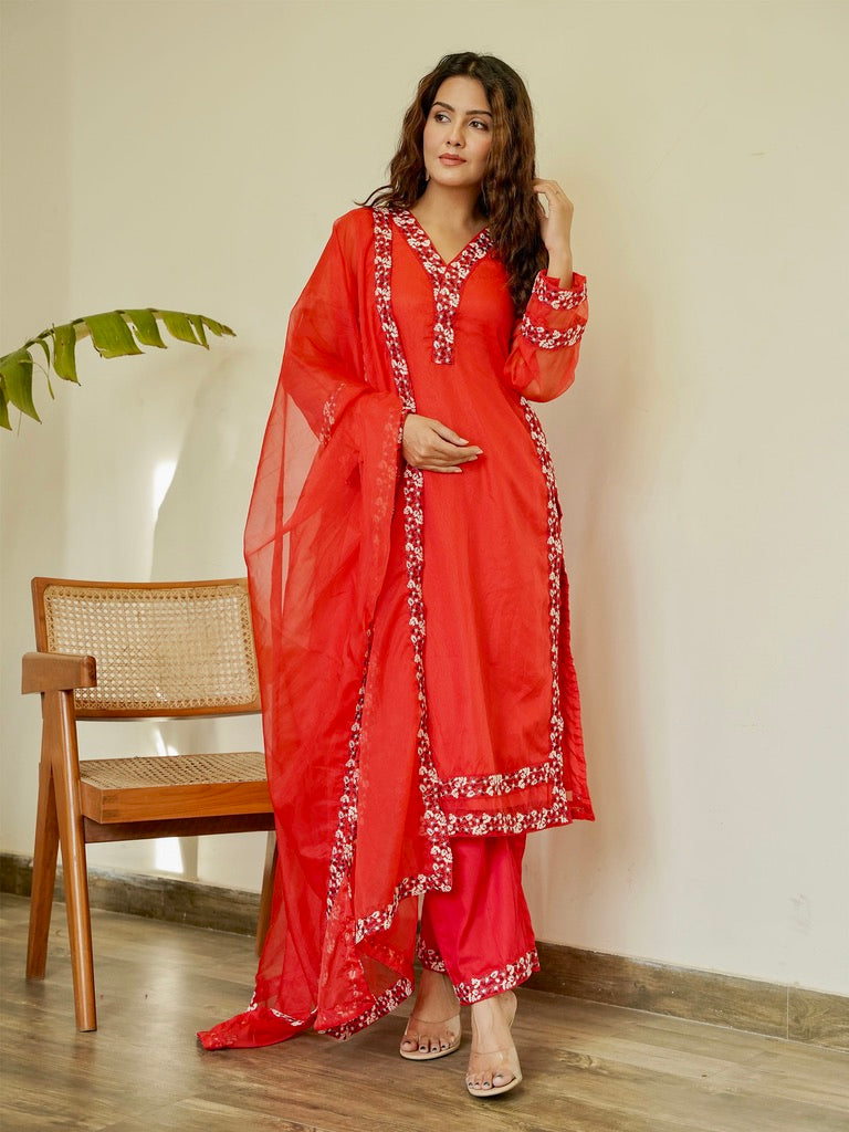 Fara Suit Set