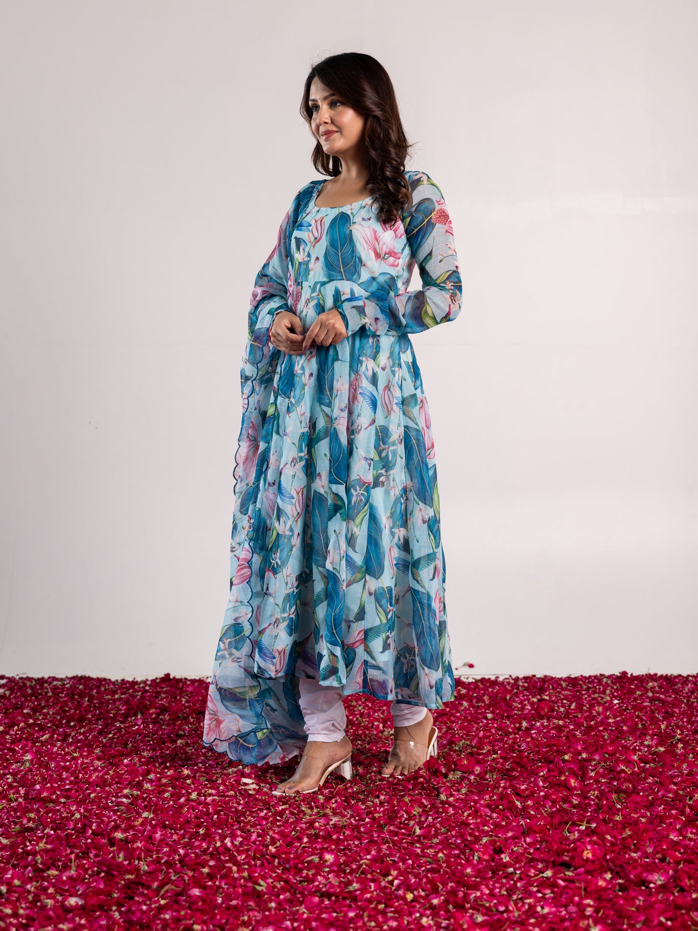 Janani Linen Set