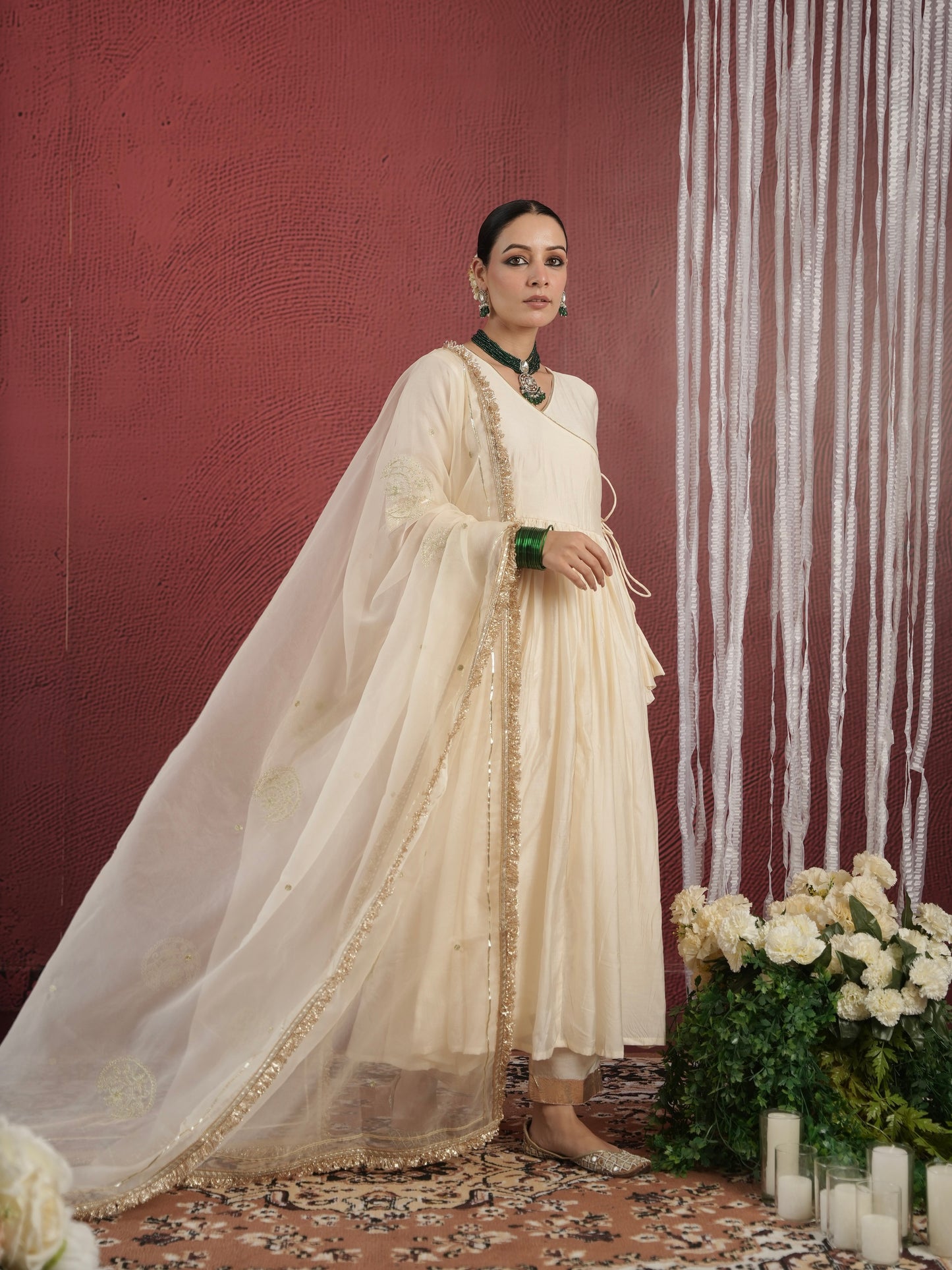 CHAAND OFF WHITE CHANDERI ANGRAKHA ZARIWORK SUIT SET