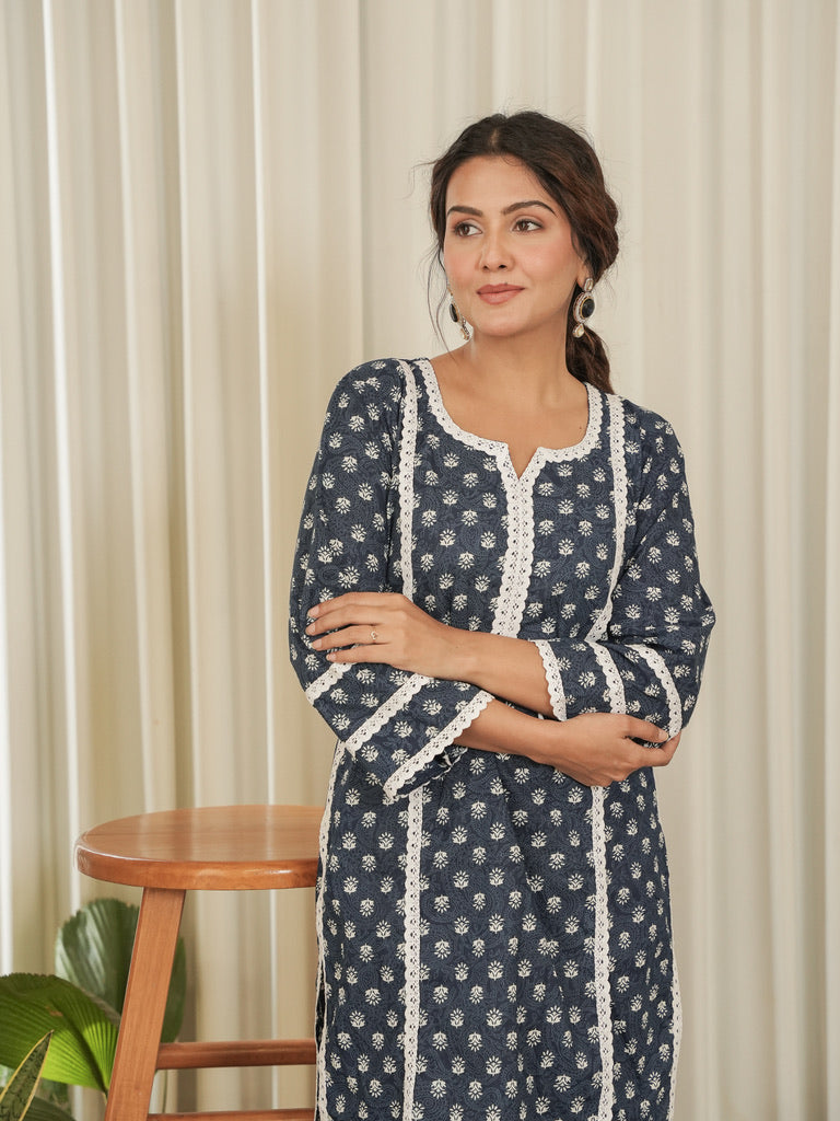 Dipti Suit Set