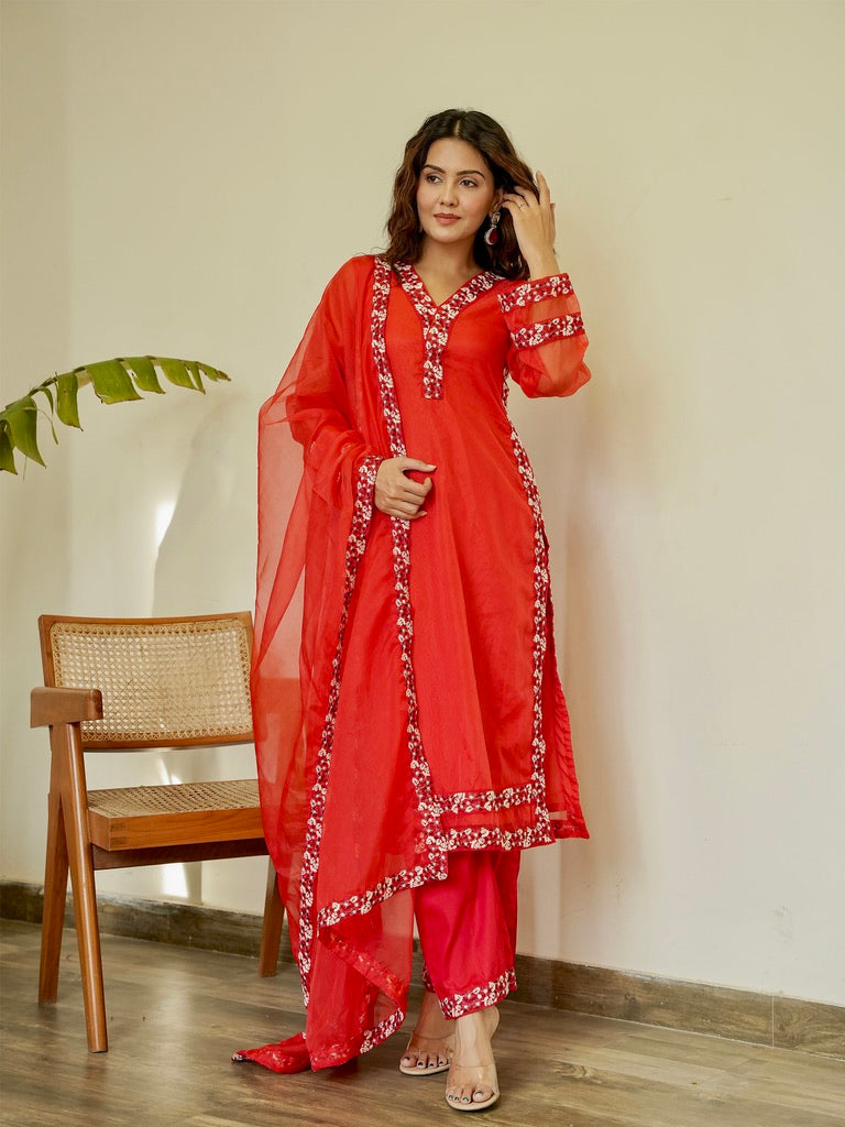 Fara Suit Set