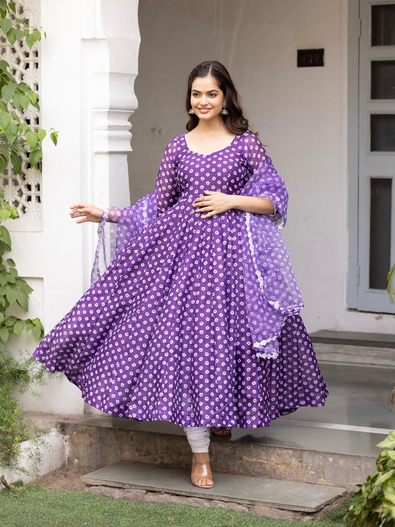 PEHNO'SA AISHWARYA SUIT SET