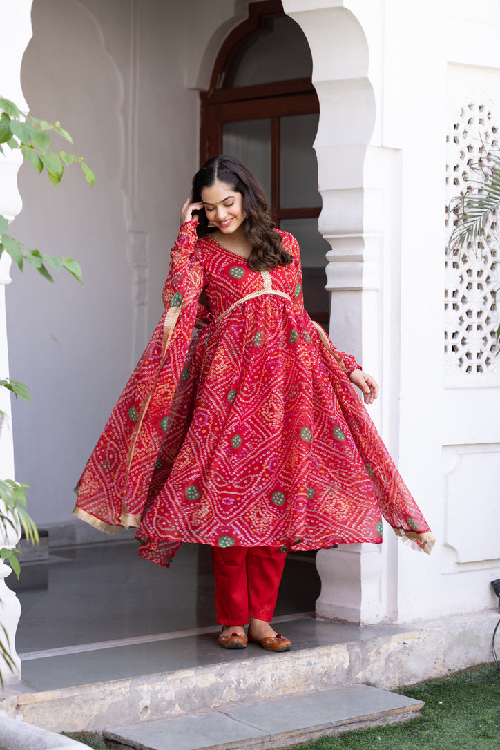 Pehno'Sa Bhavyata Suit Set