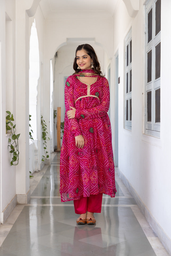 Pehno'Sa Ishwari Suit Set