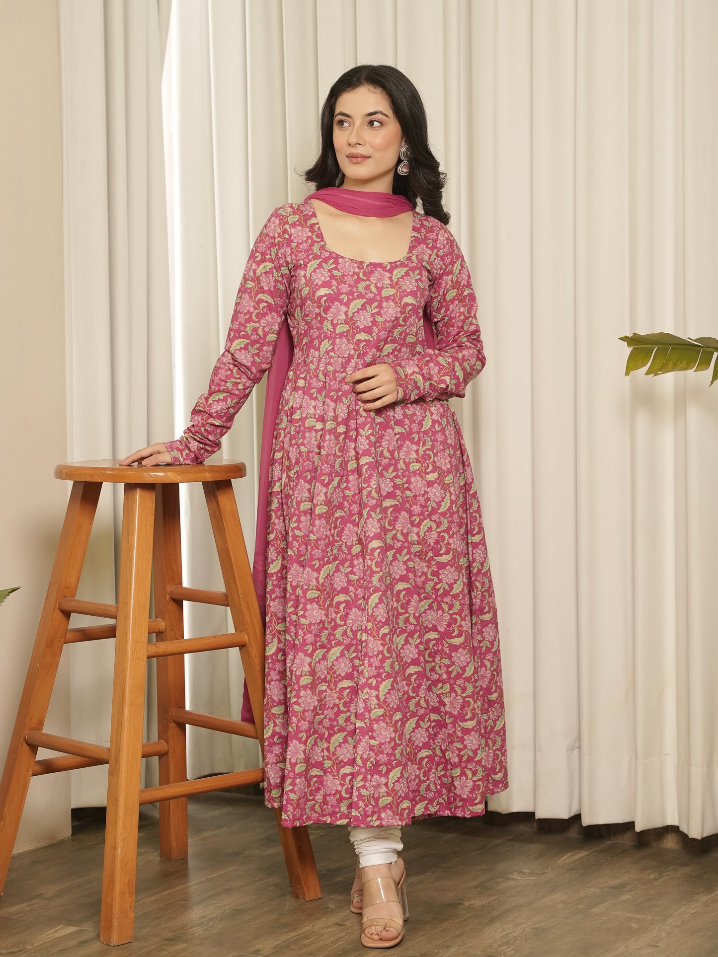 AISH ANARKALI SET