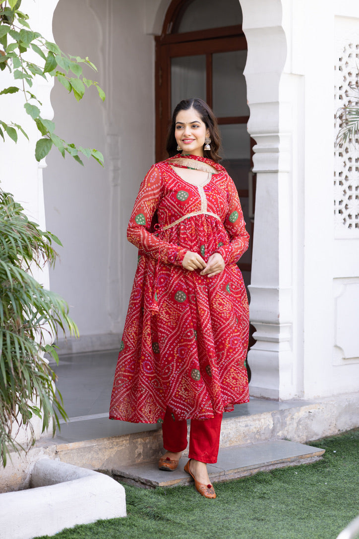 Pehno'Sa Bhavyata Suit Set