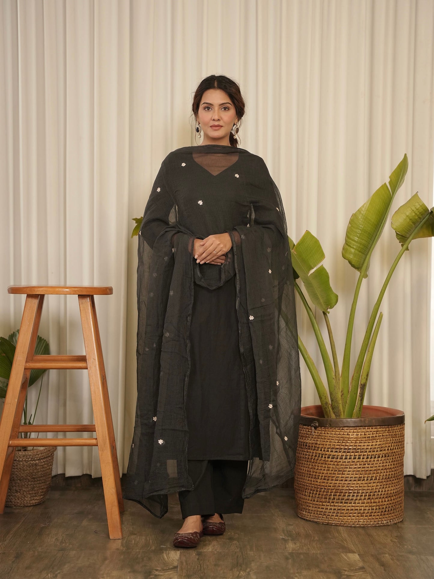 Fana Suit Set