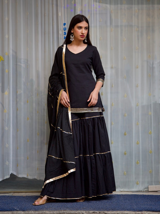 Nafeesa Sharara Set