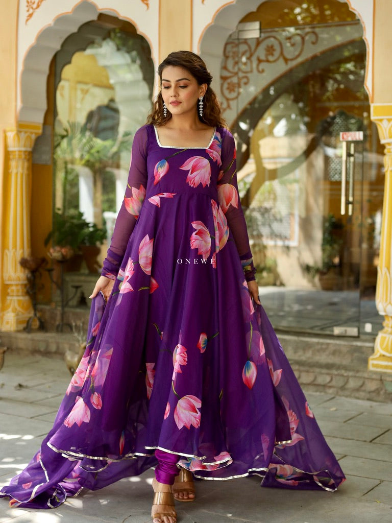 Kashish Suit Set