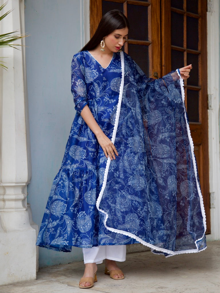 Bano Suit Set