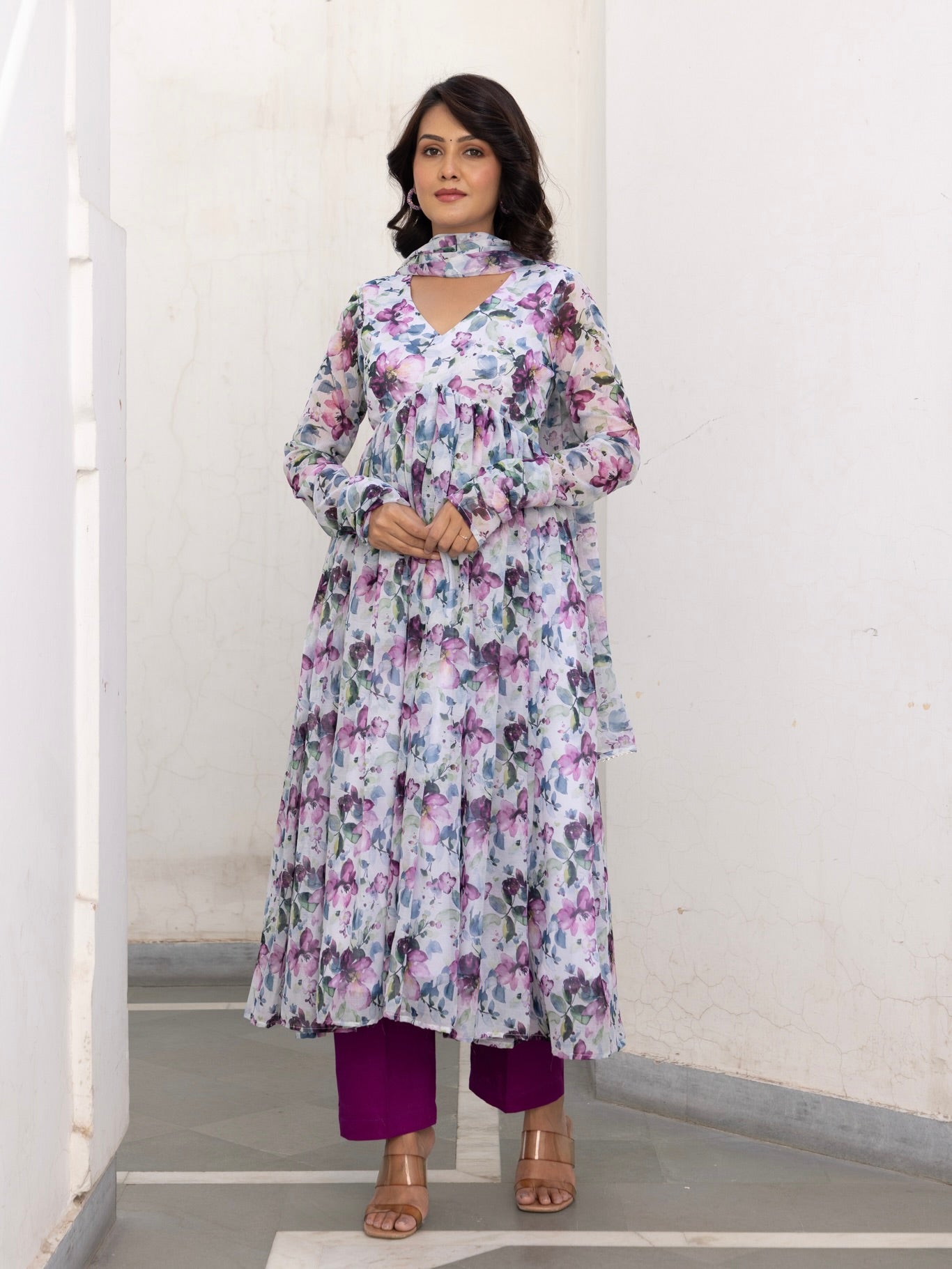 Shubhi Suit Set