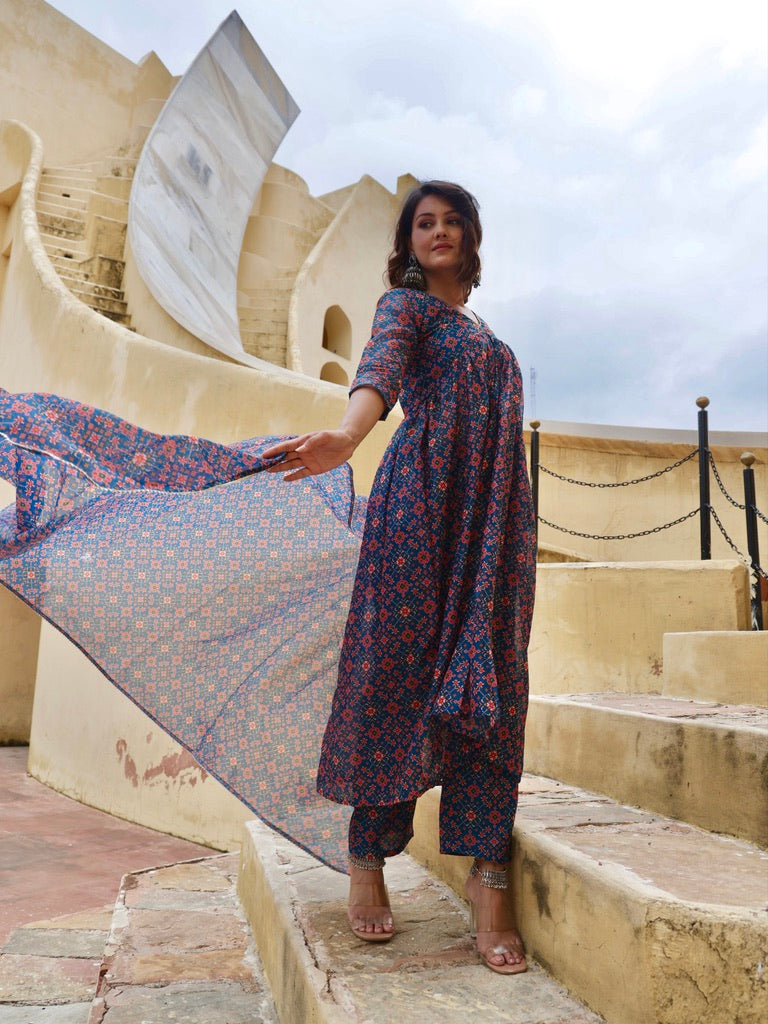 Mishri Suit Set