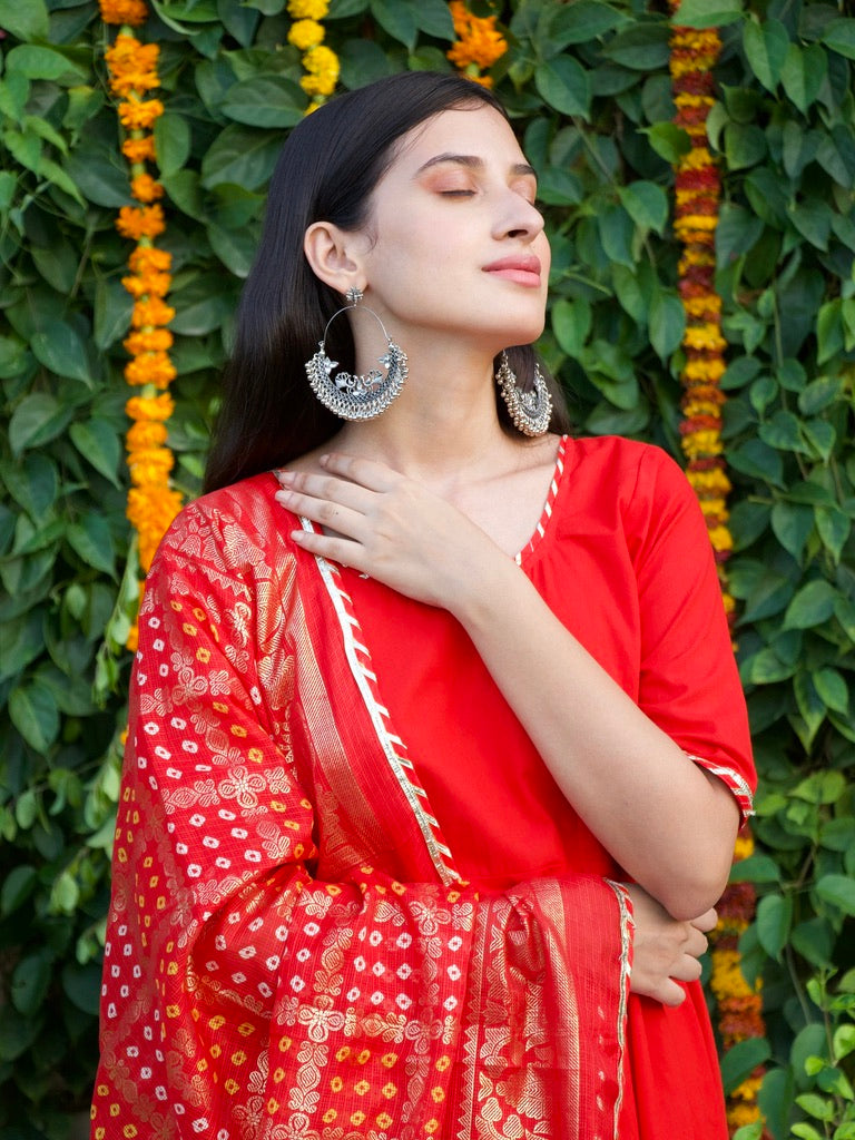 Saubhagyavati Suit Set