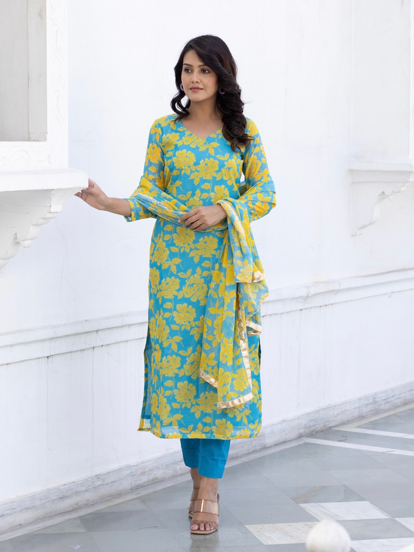 Sandhya Suit Set