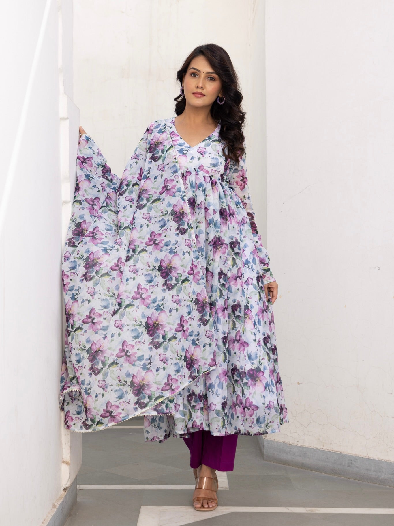 Shubhi Suit Set