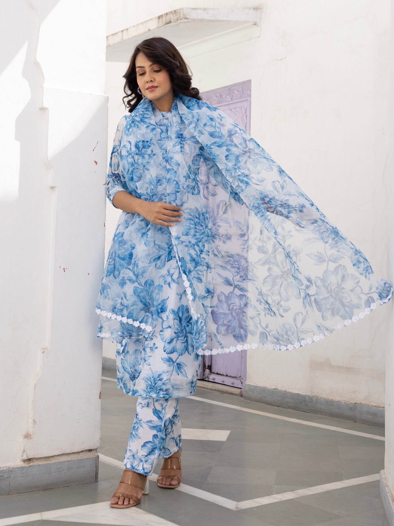 Chaaya Suit Set