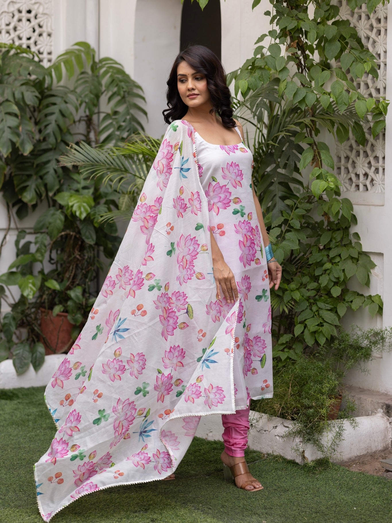 Preet Suit Set