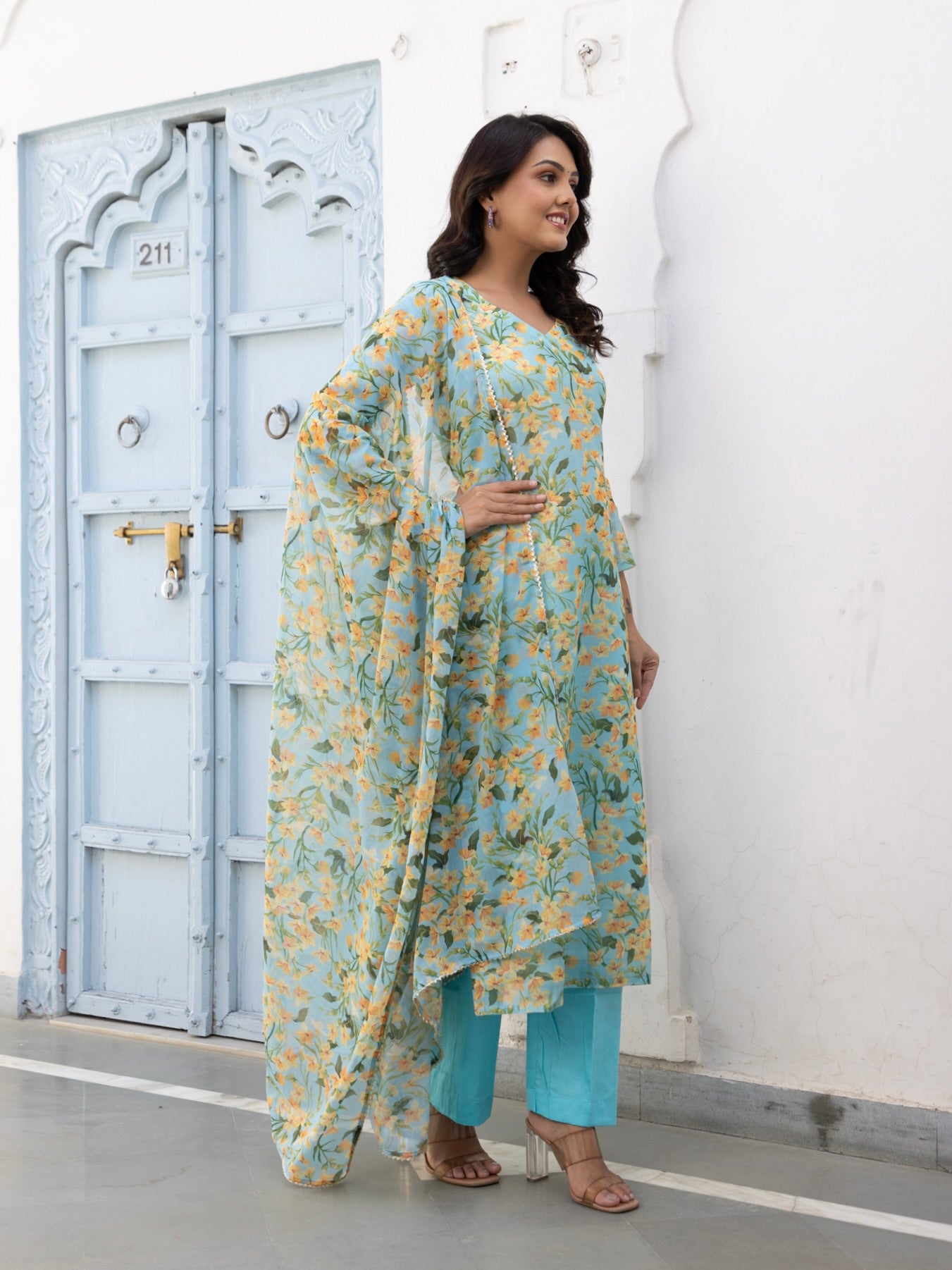 Pragya Suit Set