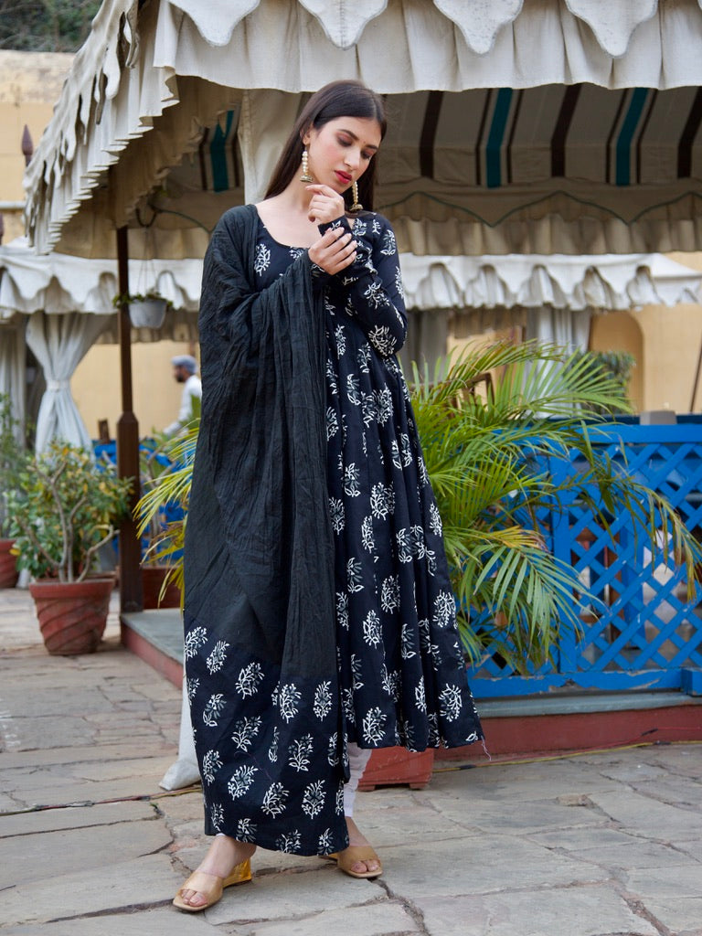 Aasha Anarkali Set