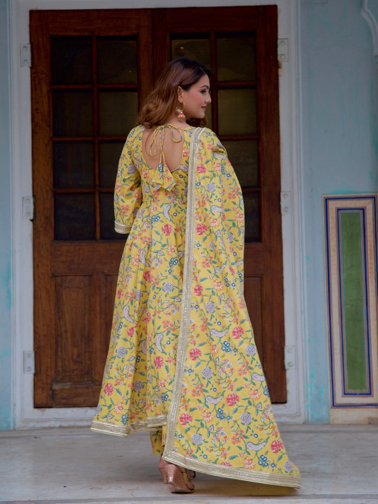 Mala Suit Set