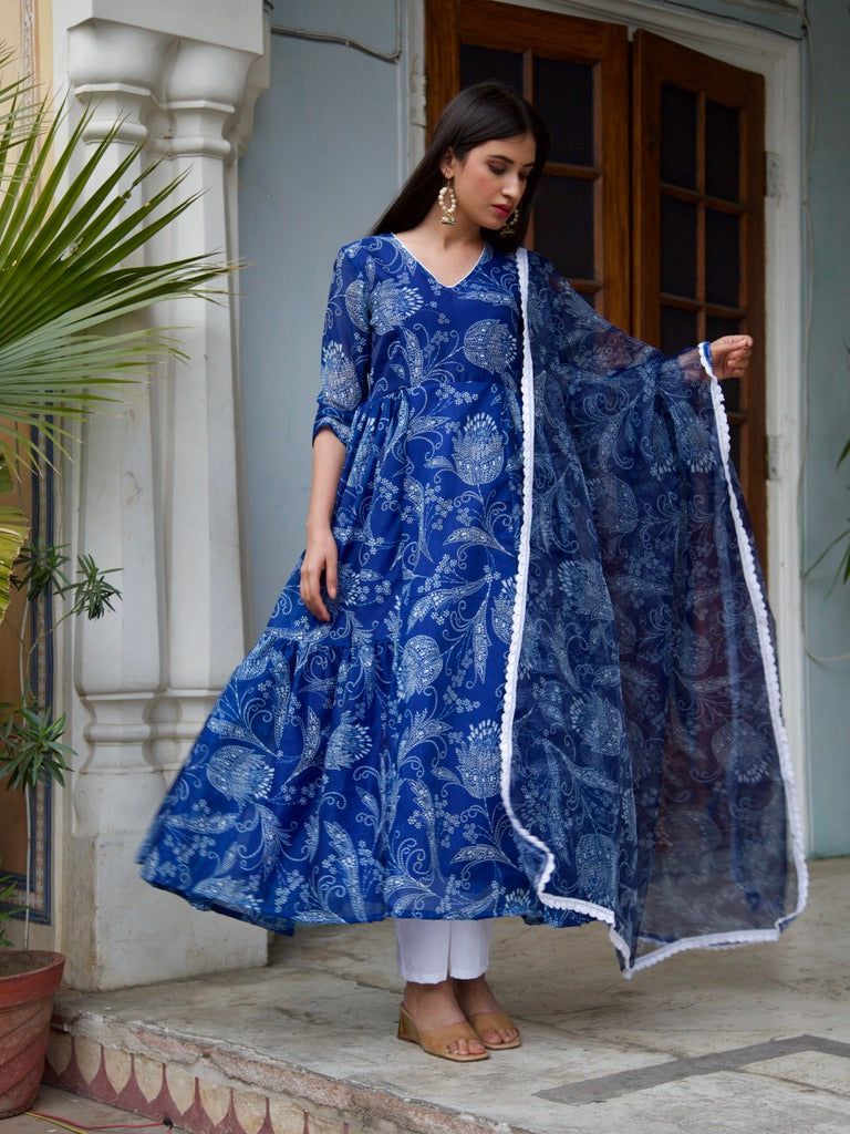Bano Suit Set