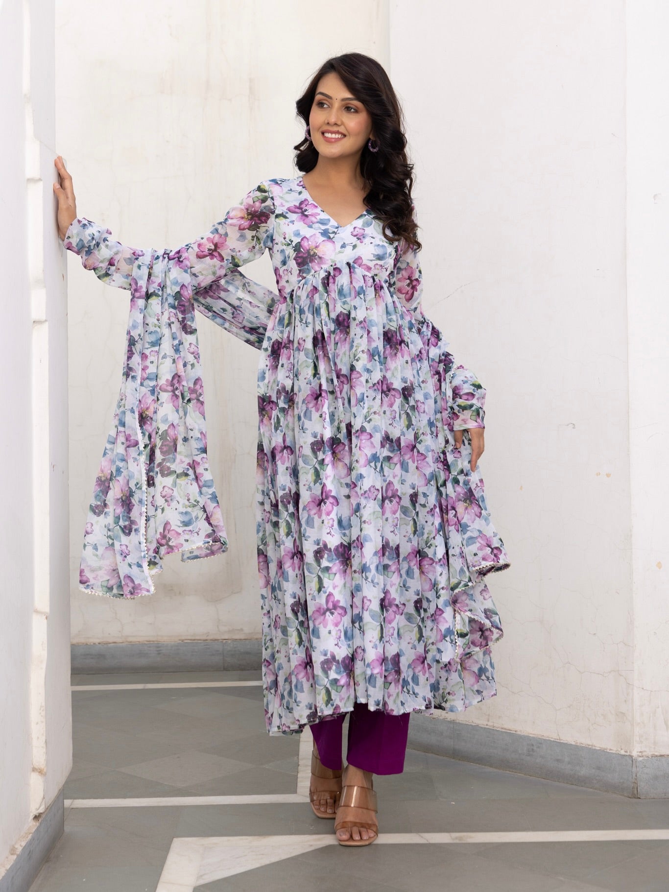 Shubhi Suit Set