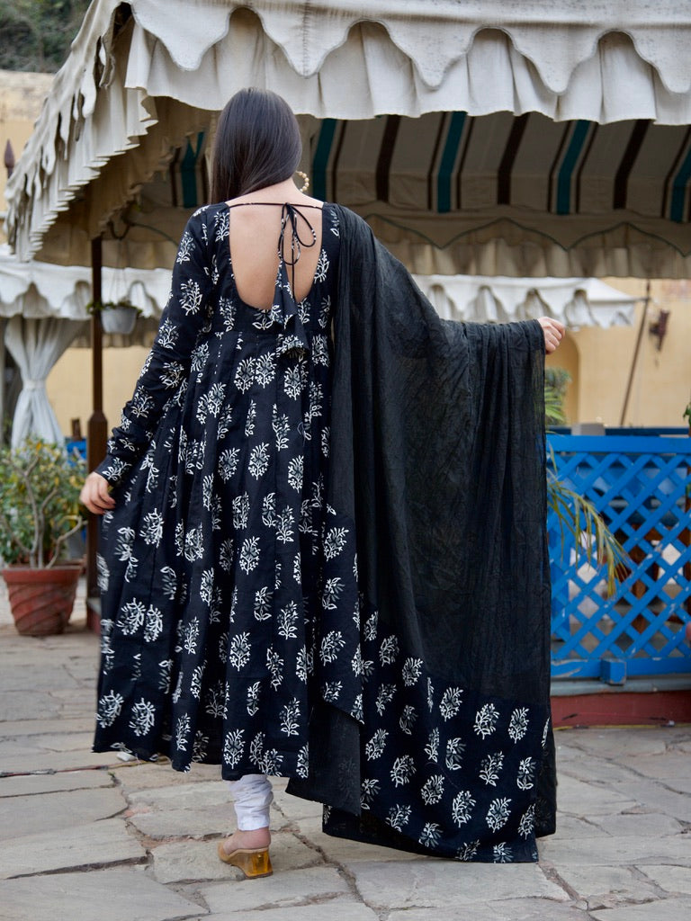 Aasha Anarkali Set