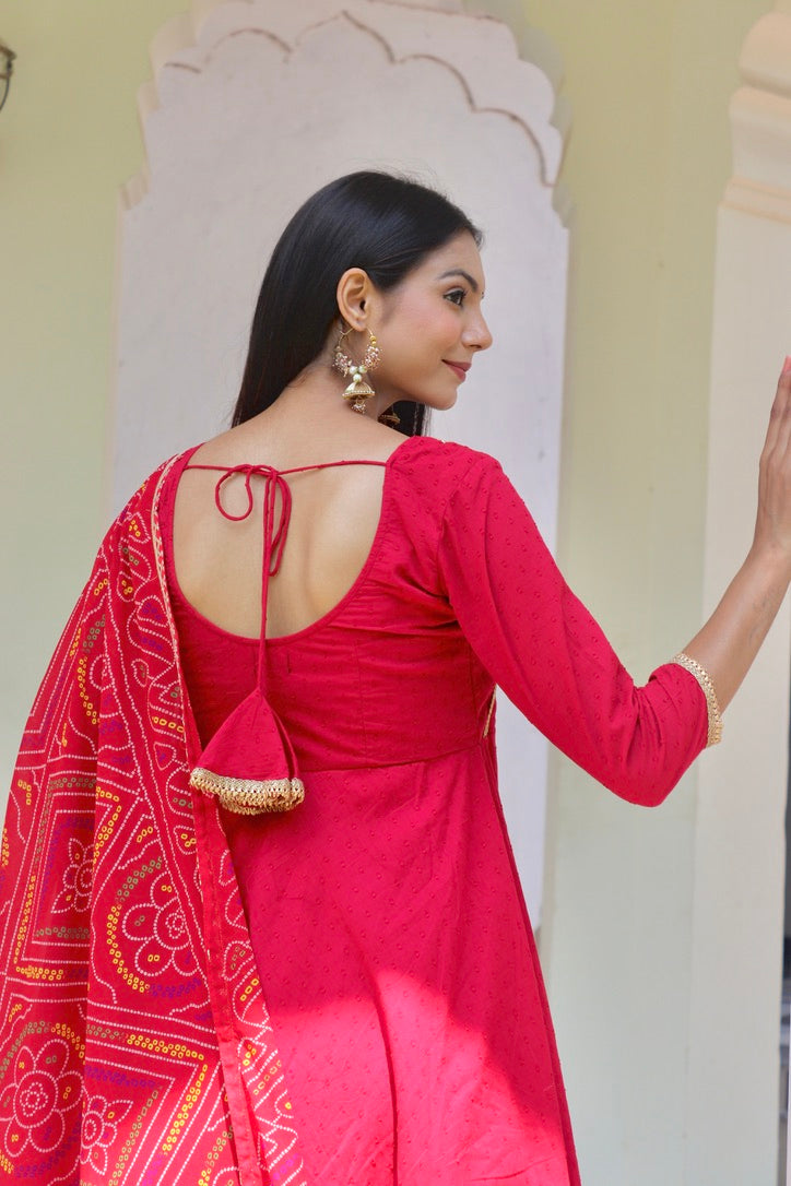 Meera Chundi Suit Set